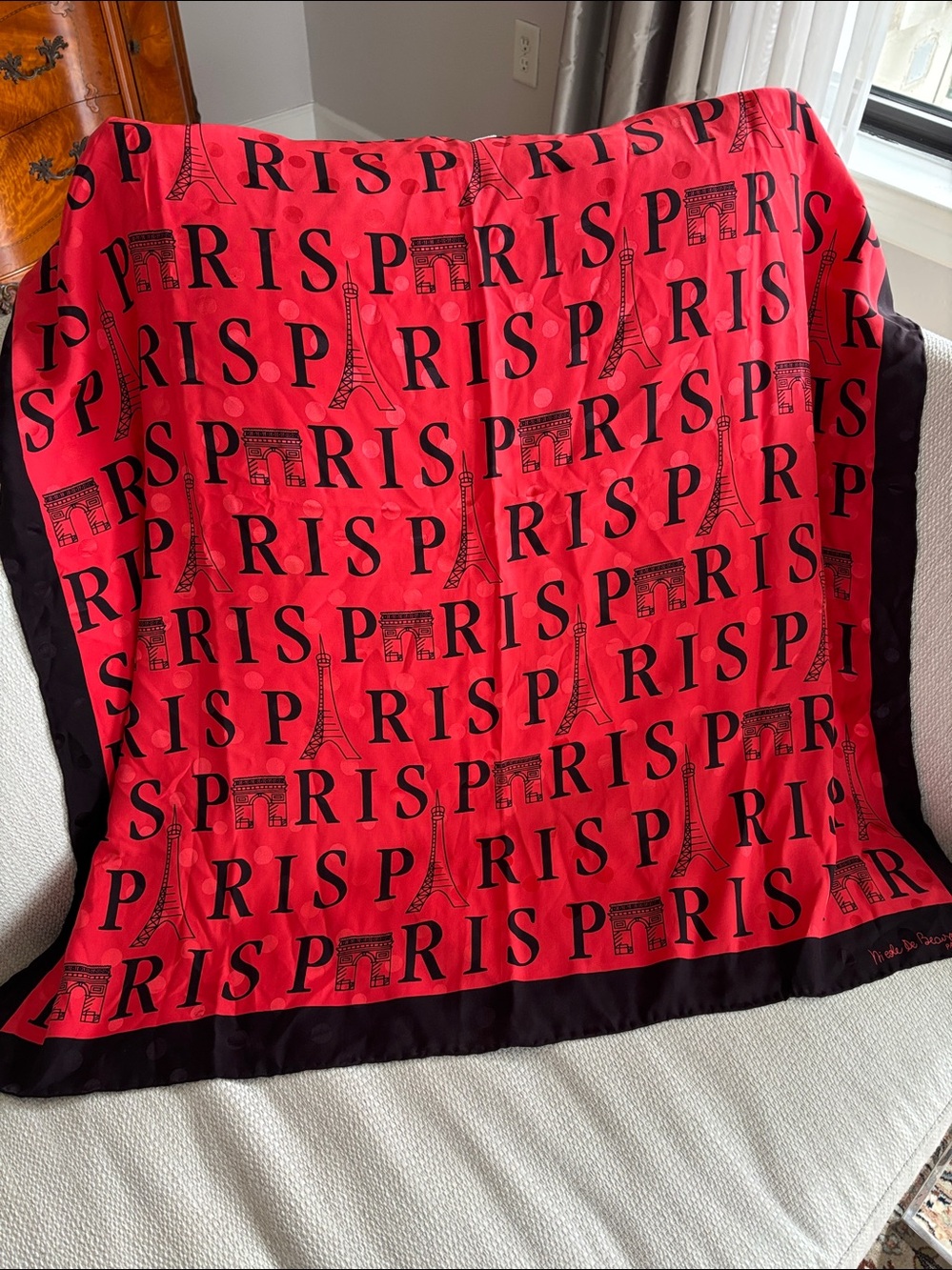 Vintage 1970s Nicole De Beauvoir PARIS red and black silk scarf 33x33 square